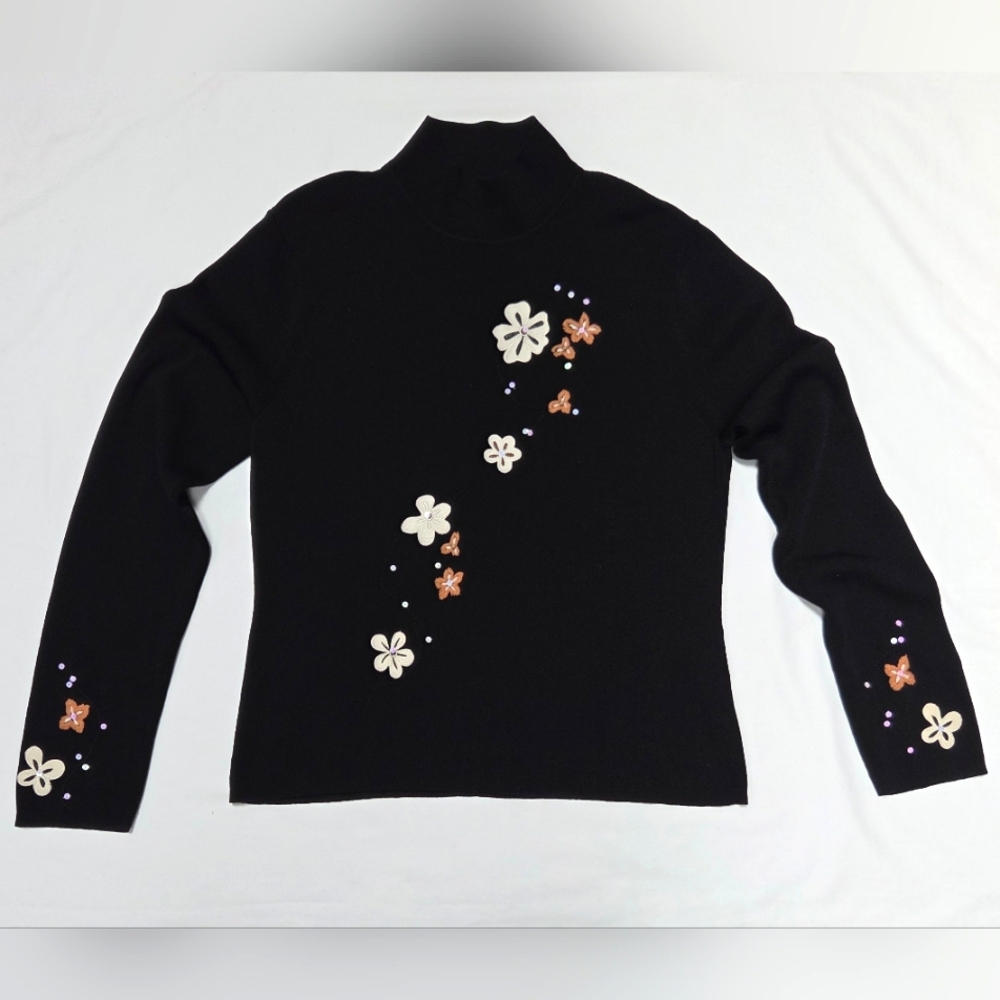 Vintage 90s Maurice Sasson Rayon Blend Embroidered Sweater M